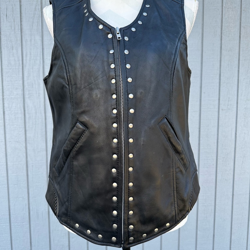 First Classics Authentic Riding Gear Vest - Picture 2 of 16